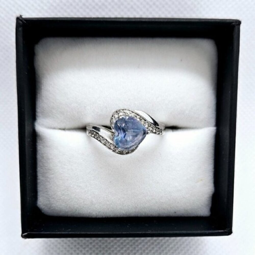 d'manis 925 Sterling Silver Blue Heart CZ Halo Ring Size 8